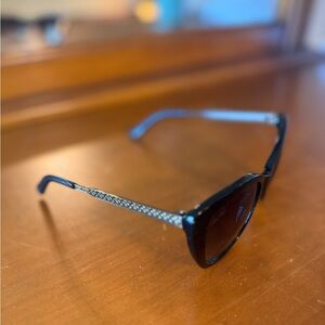 Patricia Nash cat eye on Black Sunglasses with Goldtone Accents